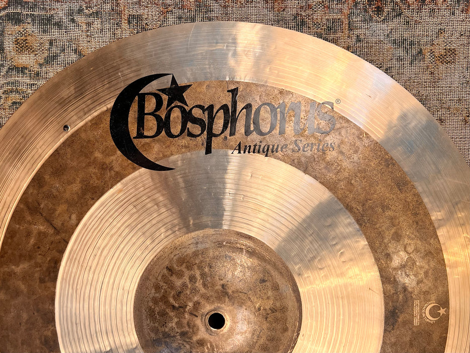 Versatile Bosphorus ANTIQUE Sultan Medium Thin Crash 19” SIZZLE 1408 g CLEAN