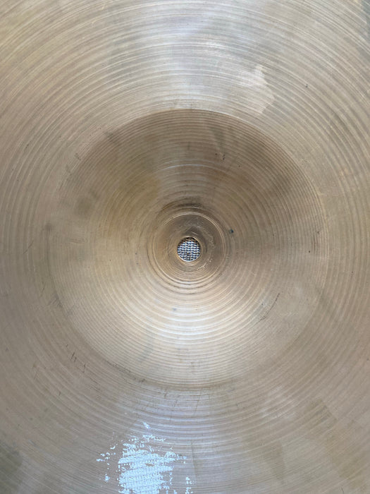 Ultra RARE ZILDJIAN 19” Medium Ride YES a 19”! 1936 g LIGHT